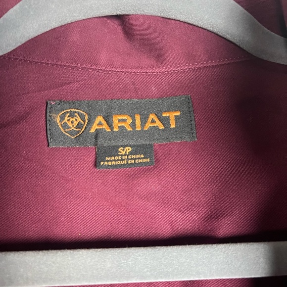 Ariat Men's Burgundy Shirt Size Small - Picture 7 of 10